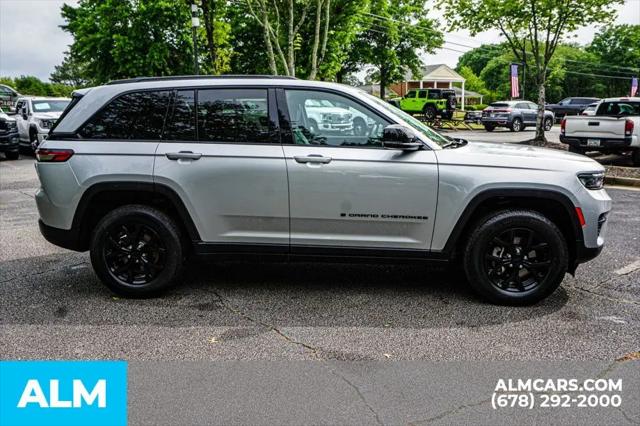 2025 Jeep Grand Cherokee Altitude 4x4