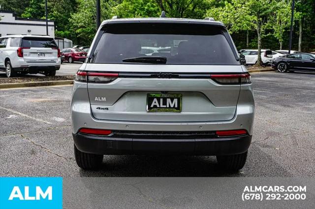 2025 Jeep Grand Cherokee Altitude 4x4