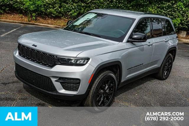 2025 Jeep Grand Cherokee Altitude 4x4