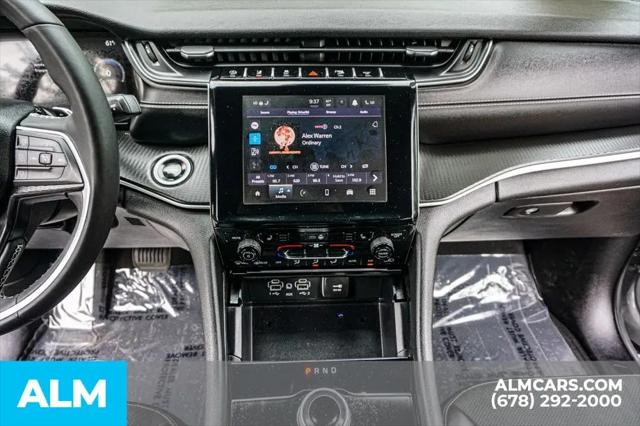 2025 Jeep Grand Cherokee Altitude 4x4