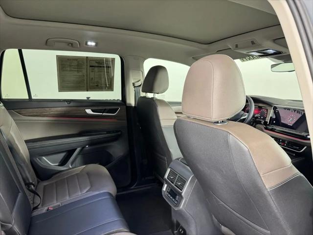2025 Volkswagen Atlas 2.0T SEL