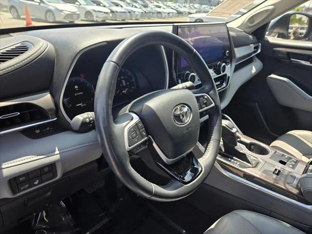 2023 Toyota Highlander Limited