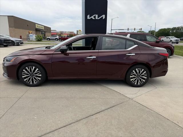 2025 Nissan Altima SV FWD