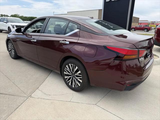 2025 Nissan Altima SV FWD