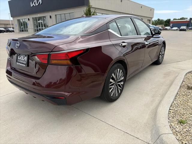 2025 Nissan Altima SV FWD