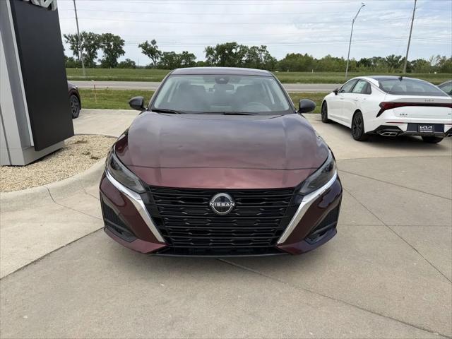 2025 Nissan Altima SV FWD