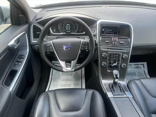 2014 Volvo XC60 T6 R-Design Premier Plus