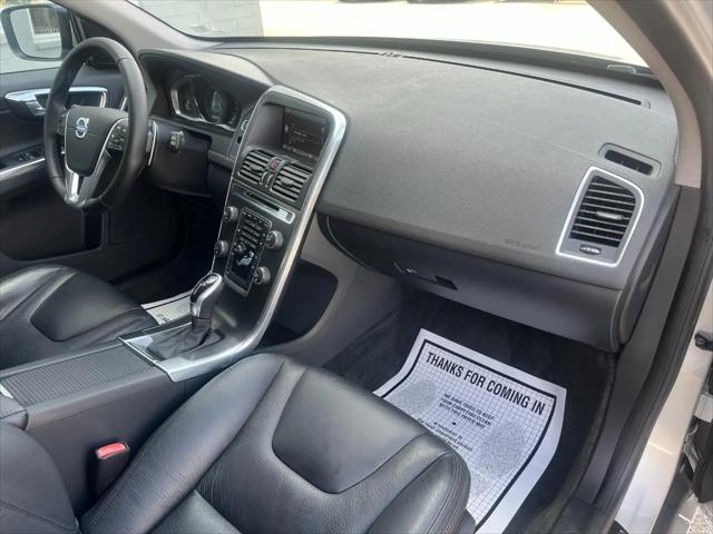 2014 Volvo XC60 T6 R-Design Premier Plus