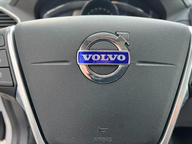 2014 Volvo XC60 T6 R-Design Premier Plus