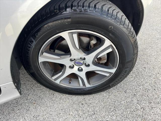 2014 Volvo XC60 T6 R-Design Premier Plus