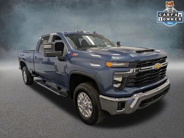 2026 Chevrolet Silverado 3500HD Crew Cab, Long Bed, LT Dual Rear Wheel, RWD