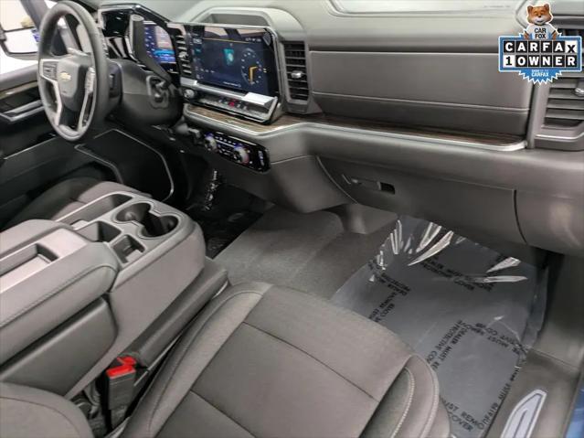 2026 Chevrolet Silverado 3500HD Crew Cab, Long Bed, LT Dual Rear Wheel, RWD