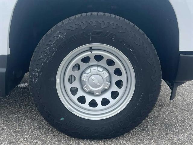 2026 Chevrolet Silverado 1500 4WD Regular Cab Long Bed WT