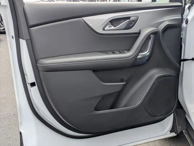 2025 Chevrolet Blazer AWD 2LT