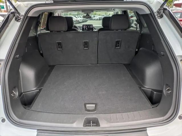 2025 Chevrolet Blazer AWD 2LT