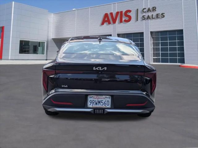 2025 Kia K4 LXS