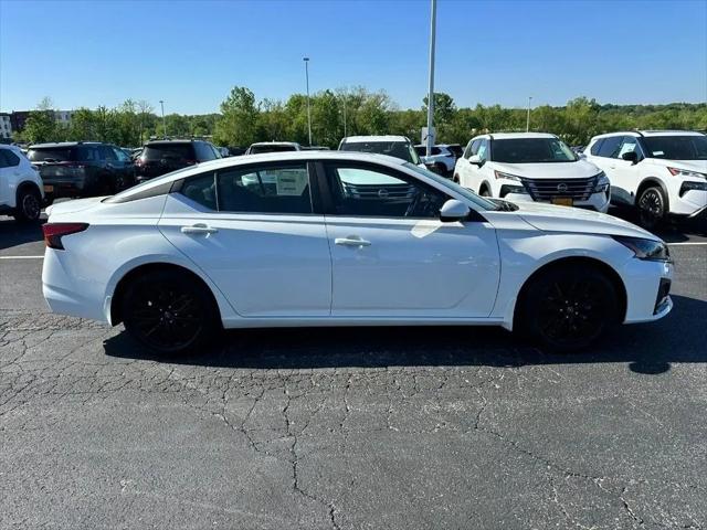 2026 Nissan Altima SV FWD