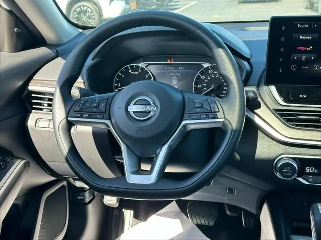2026 Nissan Altima SV FWD