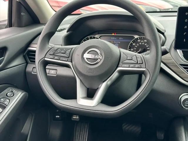 2026 Nissan Altima SV FWD