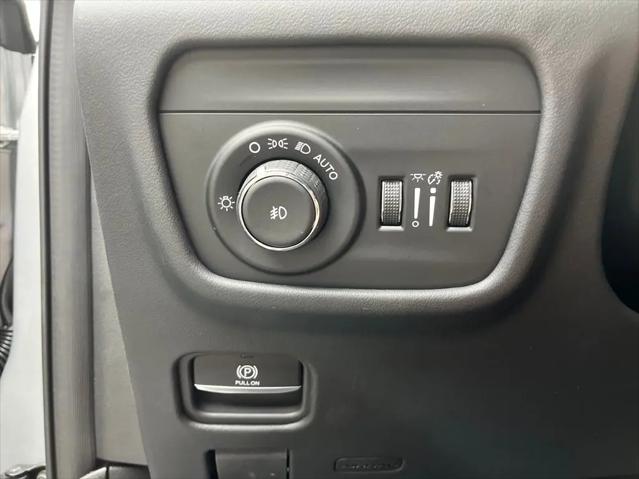 2026 Jeep Grand Cherokee L Summit 4x4