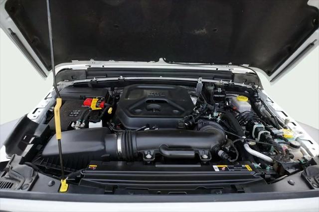 2025 Jeep Wrangler 4-Door Summit 4x4