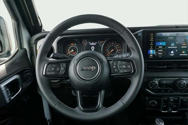 2025 Jeep Wrangler 4-Door Summit 4x4