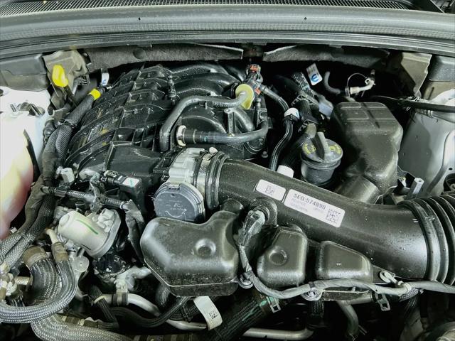 2023 Jeep Grand Cherokee Laredo 4x4