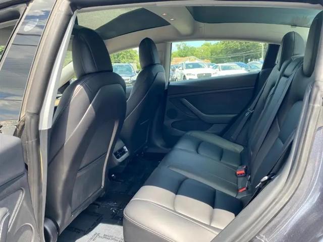 2022 Tesla Model 3 Long Range Dual Motor All-Wheel Drive