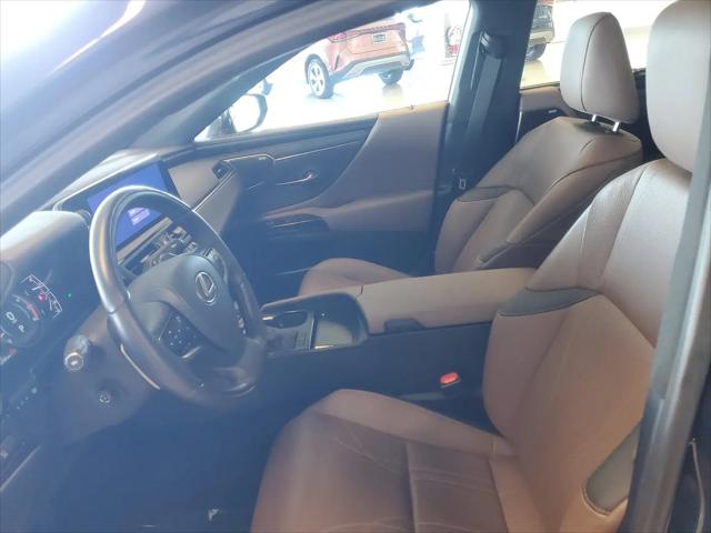 2025 Lexus ES 350 Ultra Luxury