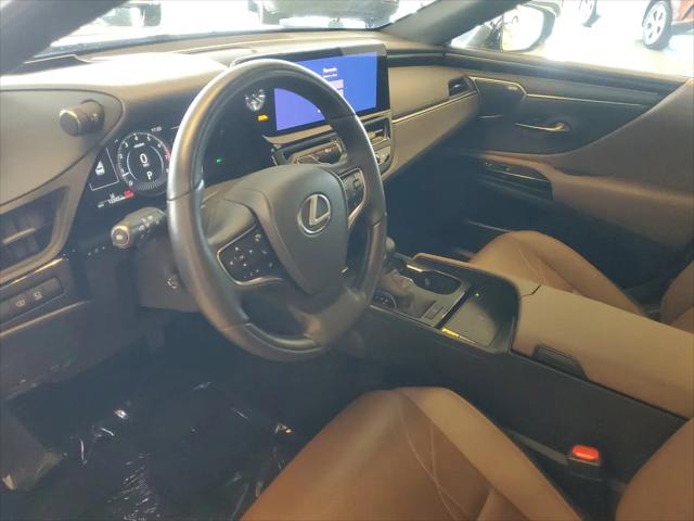 2025 Lexus ES 350 Ultra Luxury