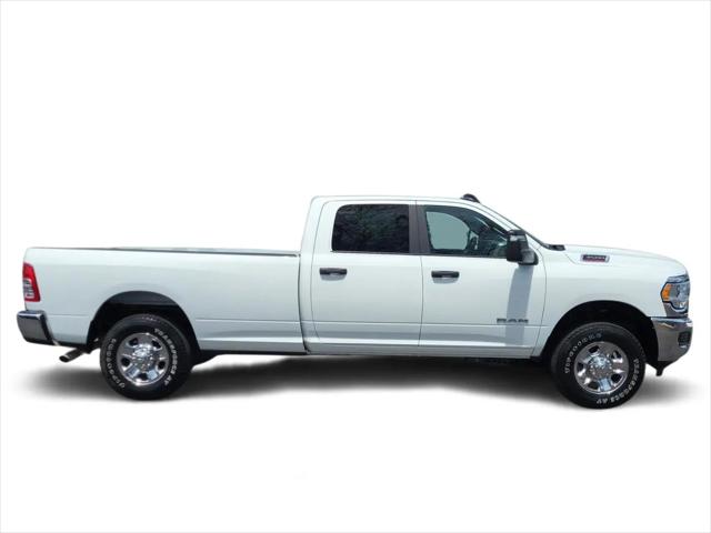 2024 Ram 3500 Big Horn Crew Cab 4x4 8' Box