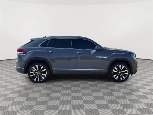 2022 Volkswagen Atlas Cross Sport 3.6L V6 SEL Premium R-Line