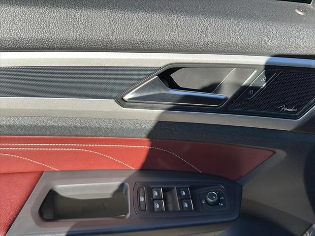 2022 Volkswagen Atlas Cross Sport 3.6L V6 SEL Premium R-Line