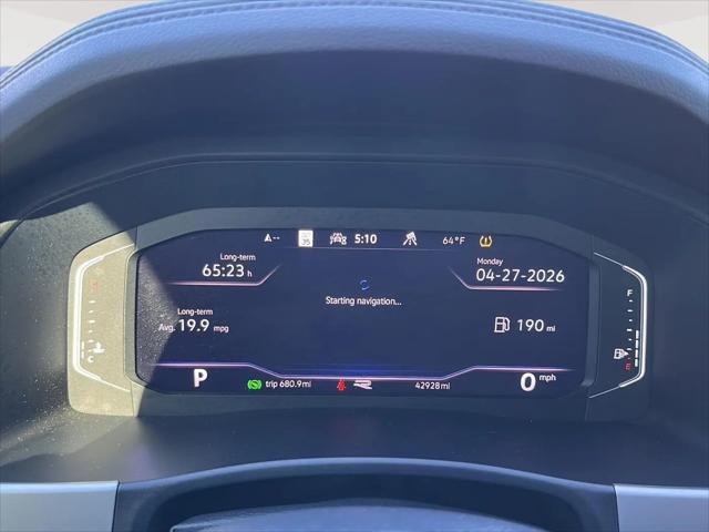 2022 Volkswagen Atlas Cross Sport 3.6L V6 SEL Premium R-Line
