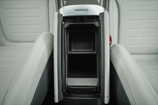 2024 Mercedes-Benz GLC SUV