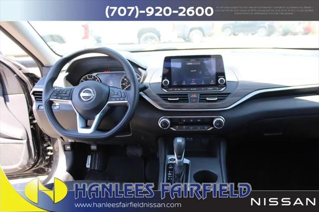 2025 Nissan Altima SV FWD