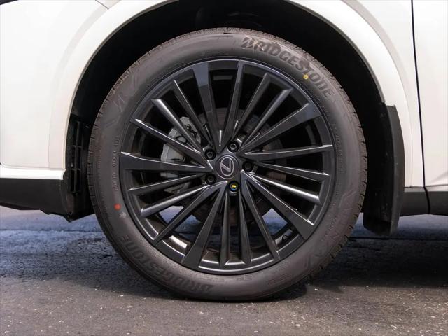 2026 Lexus RX 450h+ Premium