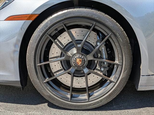 2025 Porsche 911 Targa 4 GTS