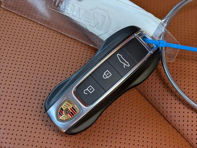 2025 Porsche 911 Targa 4 GTS