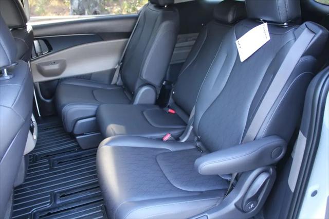 2026 Kia Carnival MPV LXS