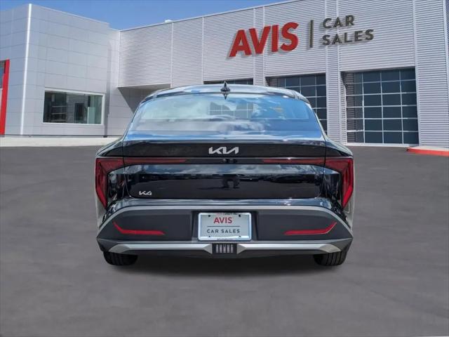 2025 Kia K4 LXS