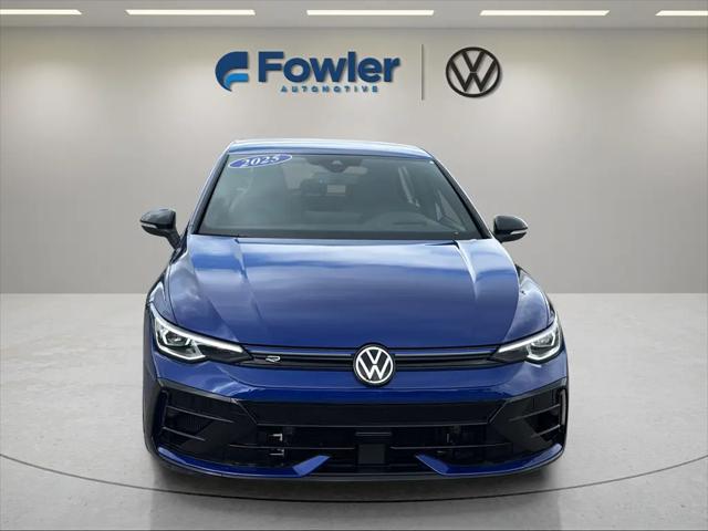 2025 Volkswagen Golf R 2.0T