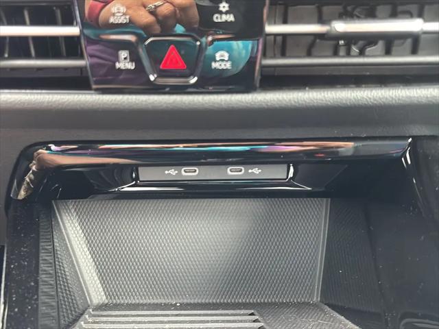 2025 Volkswagen Golf R 2.0T