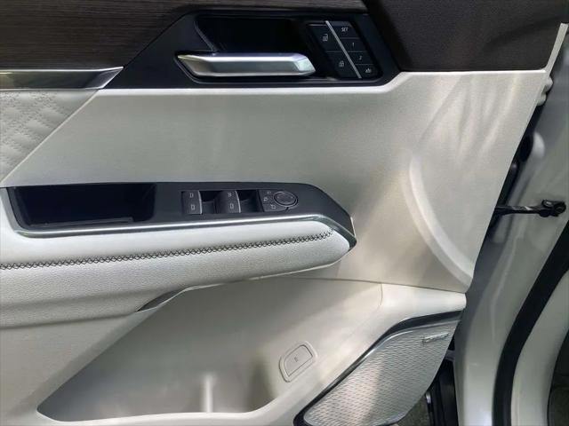 2024 GMC Acadia FWD Denali