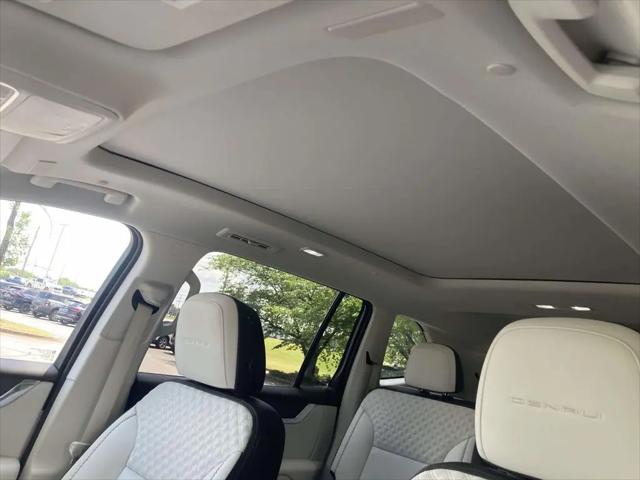 2024 GMC Acadia FWD Denali