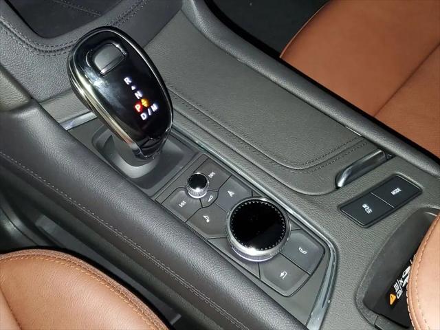 2026 Cadillac XT5 Premium Luxury FWD