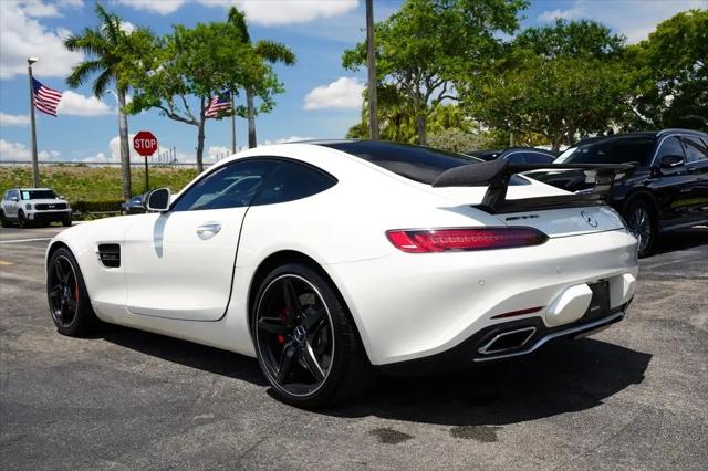2016 Mercedes-Benz AMG GT S