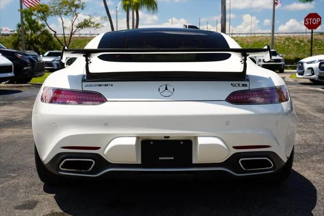 2016 Mercedes-Benz AMG GT S