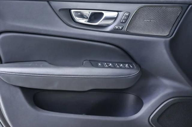 2025 Volvo S60 B5 Plus