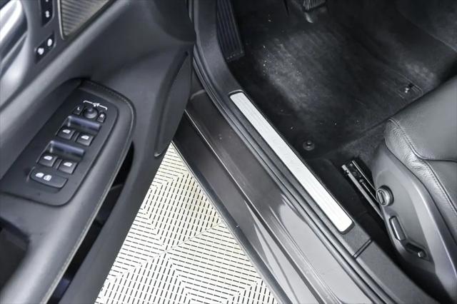 2025 Volvo S60 B5 Plus